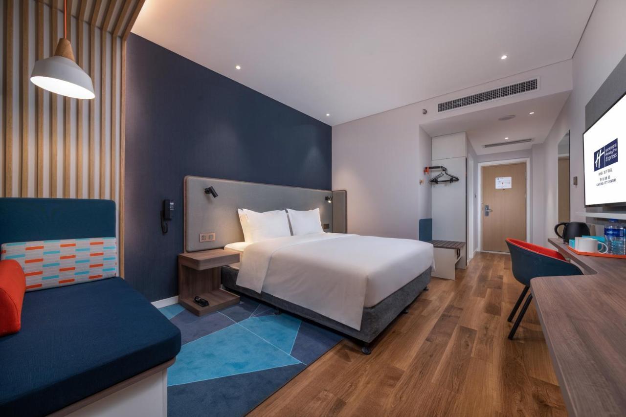 Holiday Inn Express Kaifeng City Center By Ihg المظهر الخارجي الصورة